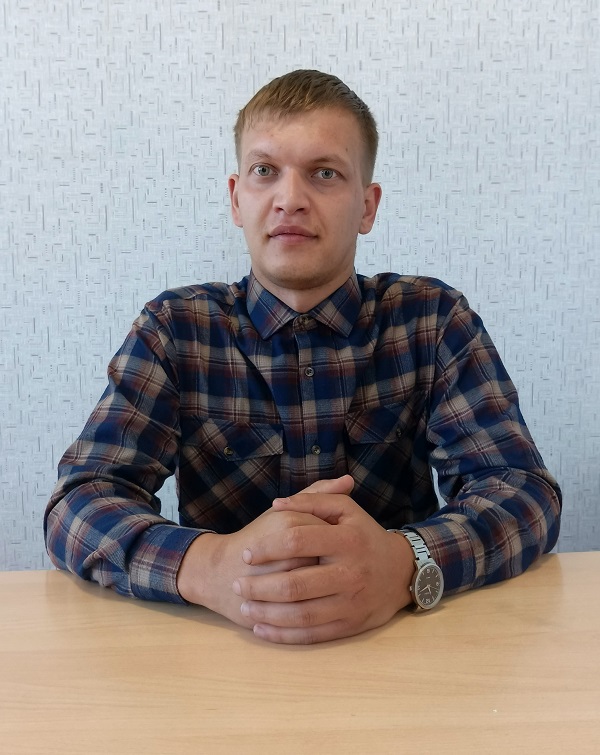 Таюрский Виктор Андреевич.